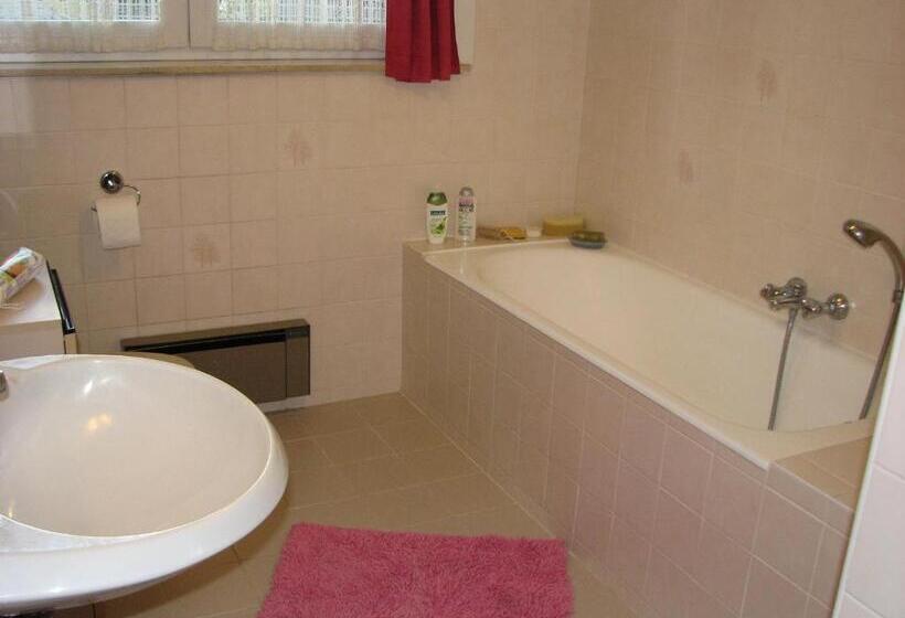 Prince D Orange Bed & Breakfast