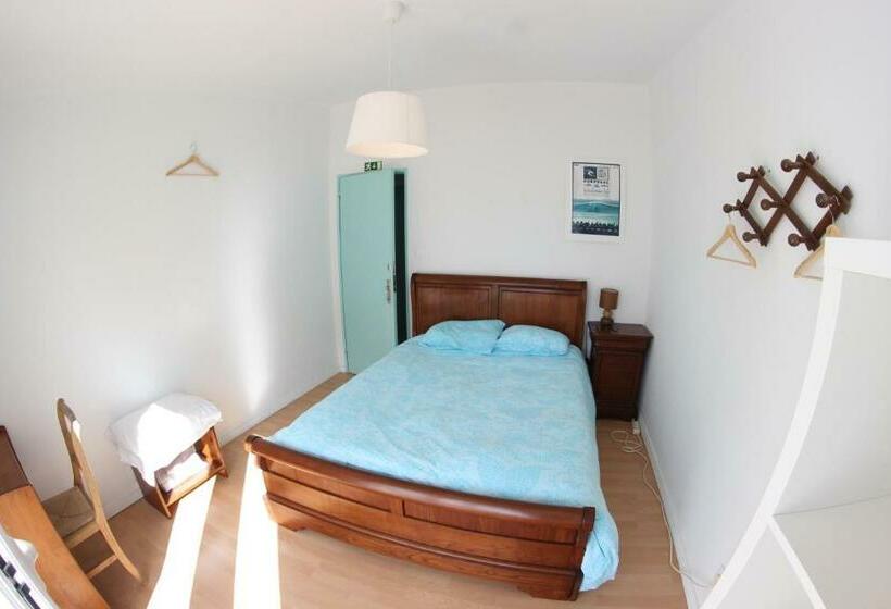 فندق صغير Native Surfhouse