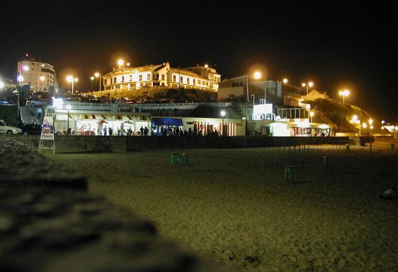 فندق صغير Native Surfhouse