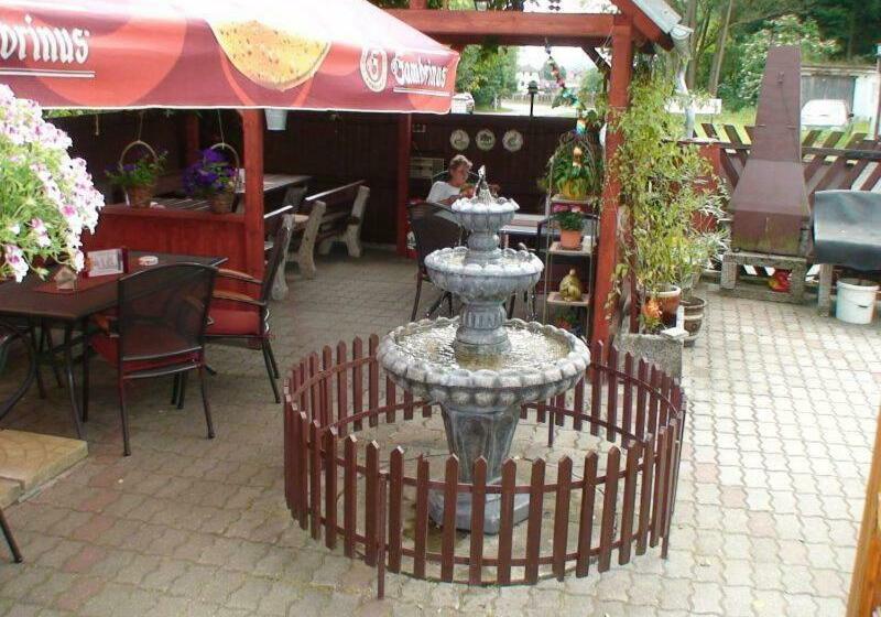 Общежитие Penzion54 & Restaurace