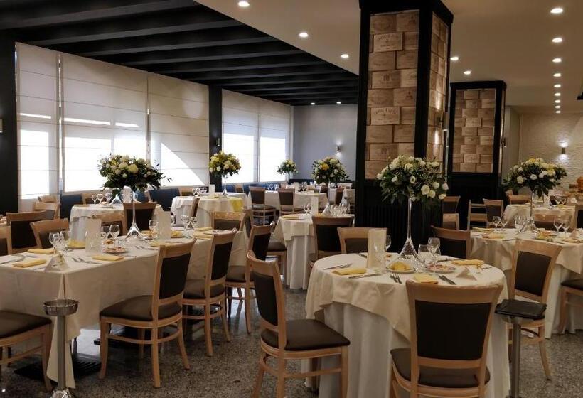 צימר Al Vecchio Cellaio Historical Guest House