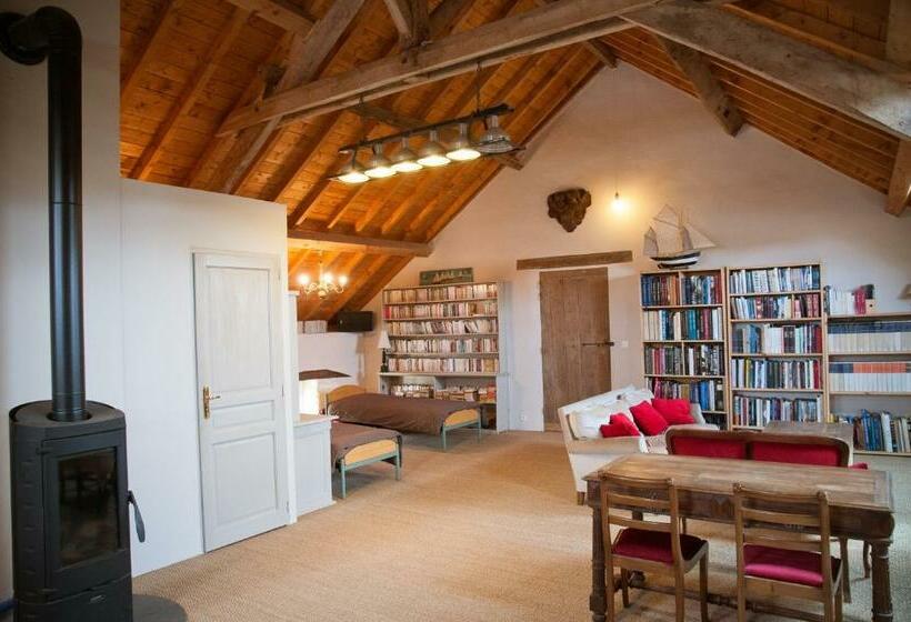 مبيت وإفطار Chambre D Hôtes Des Grands Moulins De Baugé