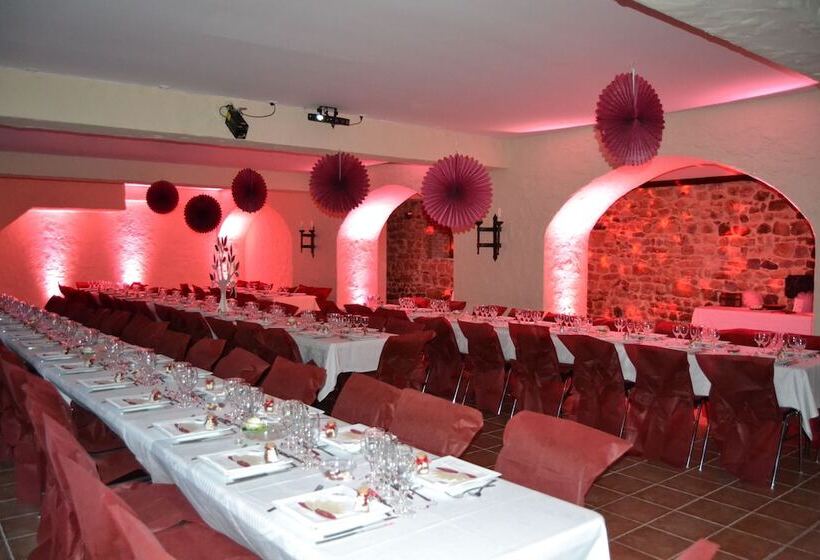 민박 Château De Peufeilhoux