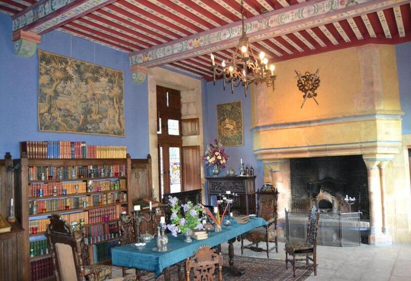 مبيت وإفطار Château De Peufeilhoux