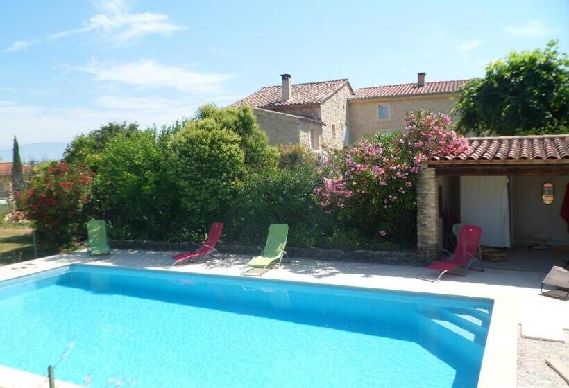 ベッドアンドブレックファースト Clos Saintegarde