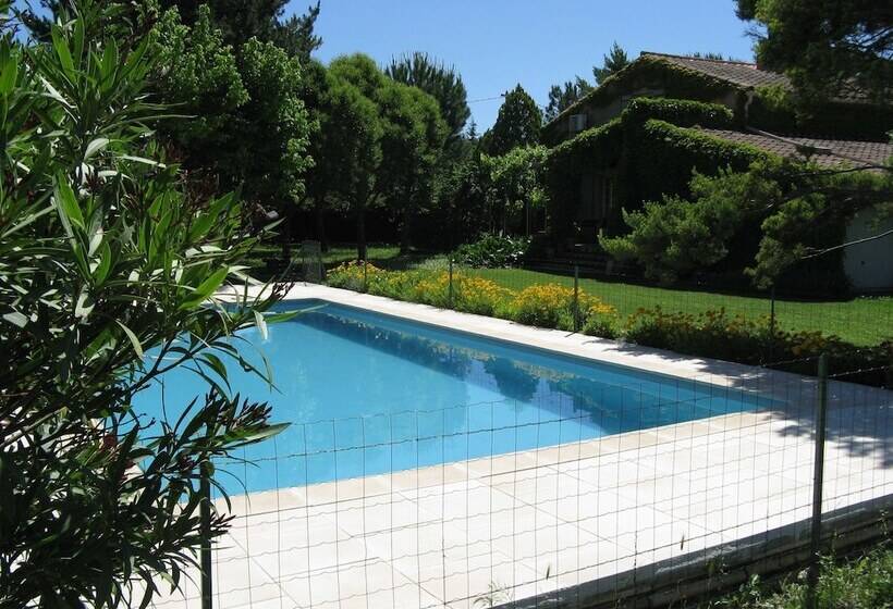 ベッドアンドブレックファースト Clos Saintegarde