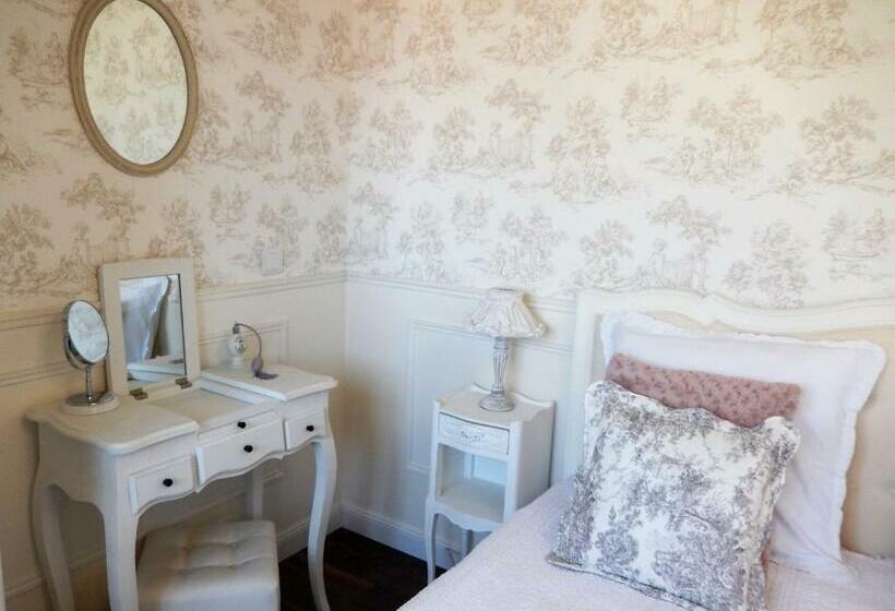 ベッドアンドブレックファースト La Cordonnerie De Réau