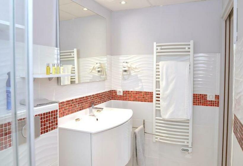 مبيت وإفطار Les Chambres De Montplaisir