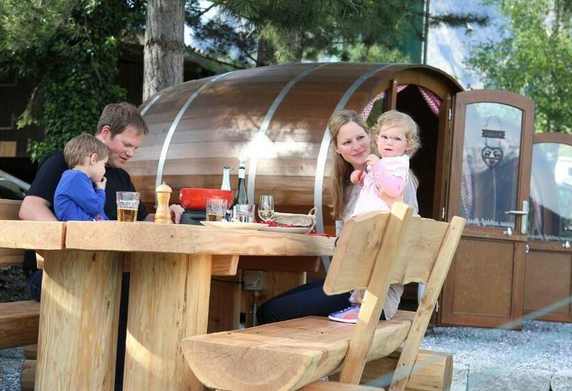 Bed and Breakfast Schlaf Fass Maienfeld