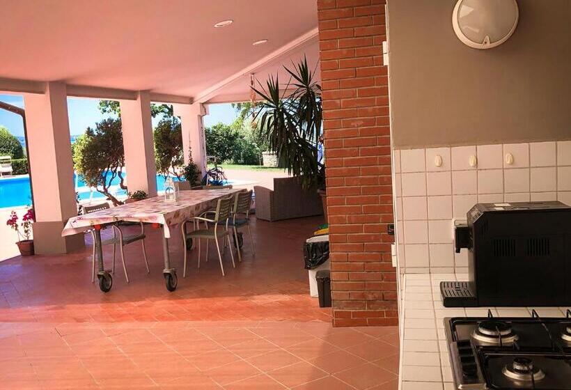 مبيت وإفطار Villa Dell  Artista   Villa Anna