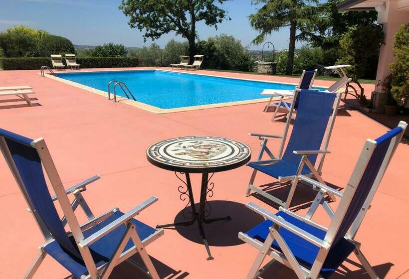 مبيت وإفطار Villa Dell  Artista   Villa Anna