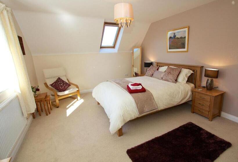 Henbere Farm B&b