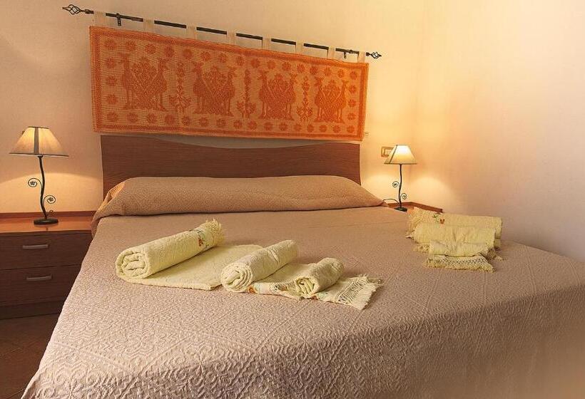 فندق Agriturismo I Doni Del Mandorlo