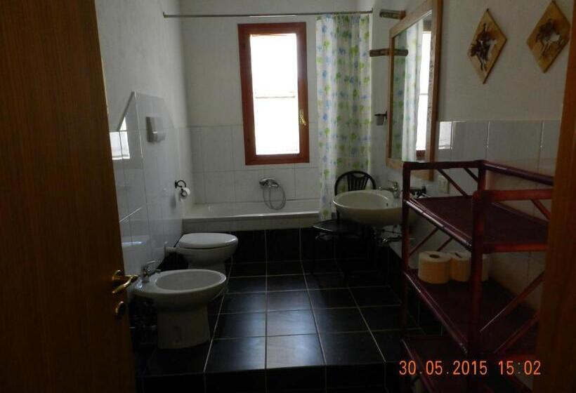 בית מלון כפרי Agriturismo Lucciano