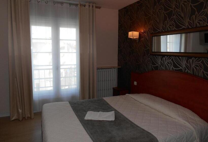 호텔 Hôtel Le Rupella