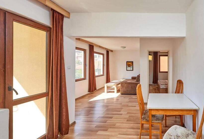 בית מלון כפרי Koral