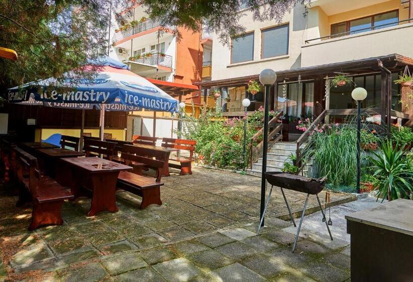 בית מלון כפרי Koral