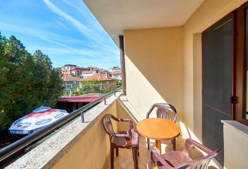 בית מלון כפרי Koral