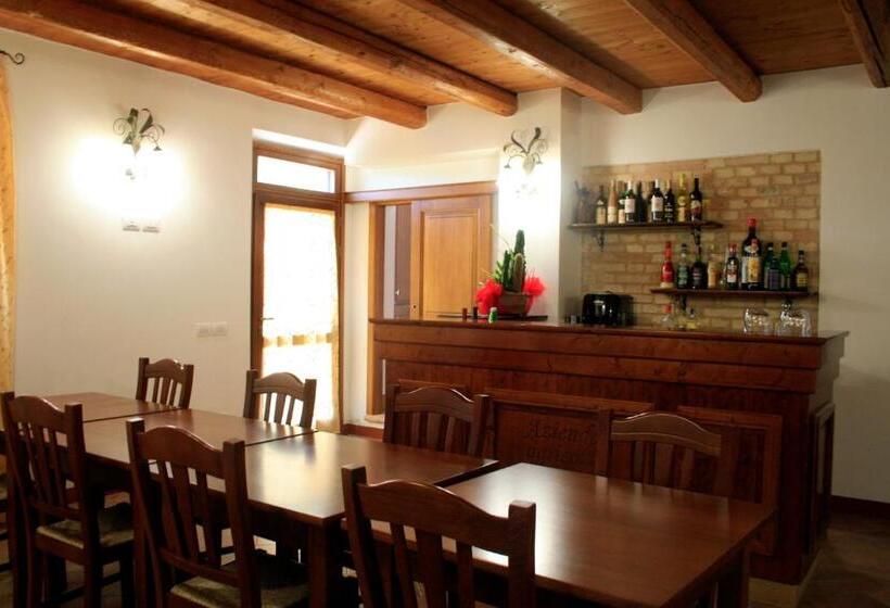 بنسيون Agriturismo Fara