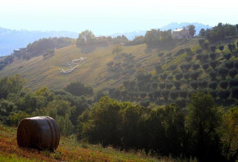 بنسيون Agriturismo Fara