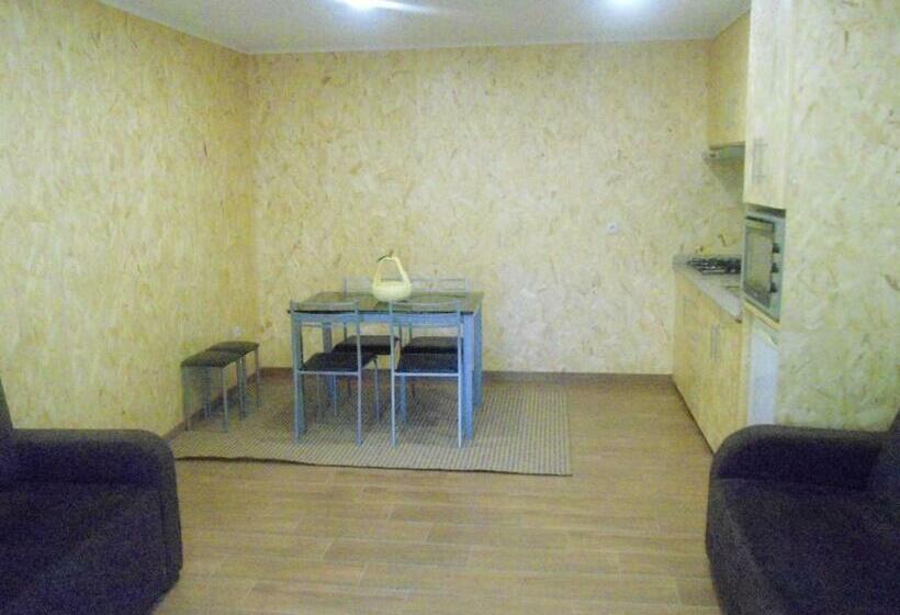 Пансион Campismo Rural Rio Caldo Geres