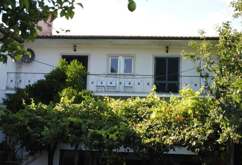 펜션 Casa Dos Santos Alojamento   Guest House