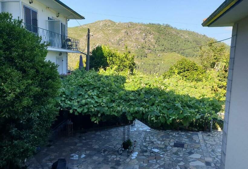 펜션 Casa Dos Santos Alojamento   Guest House