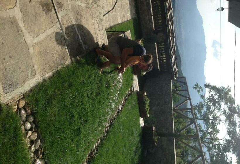 פנסיון Delchevata Kushta V Leshten