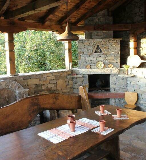 פנסיון Delchevata Kushta V Leshten