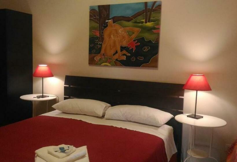 פנסיון Domus Taranto Unica Sede