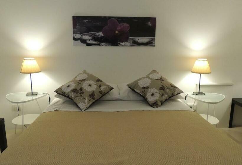 פנסיון Domus Taranto Unica Sede