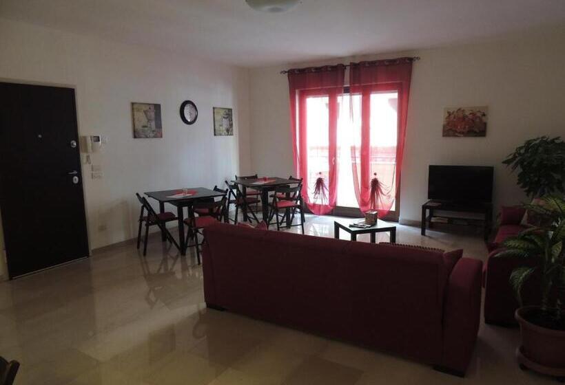 פנסיון Domus Taranto Unica Sede