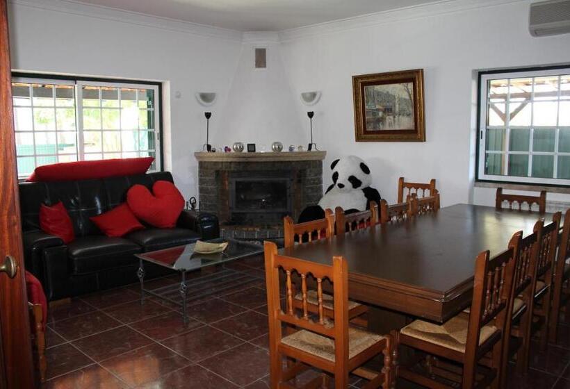 بنسيون Hostel Casa Lucas