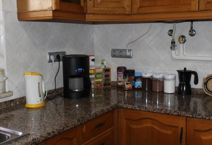 بنسيون Hostel Casa Lucas