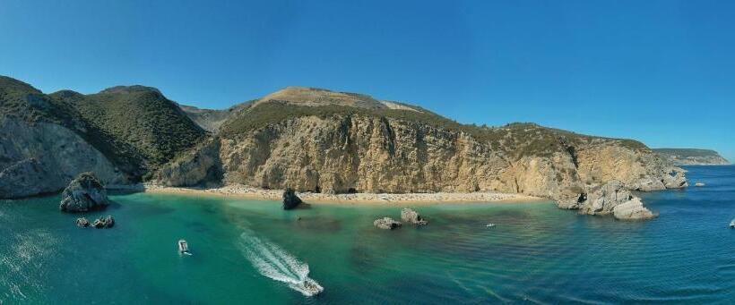 بنسيون Lobateira Villas