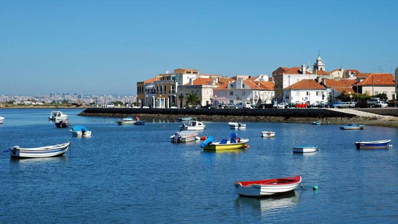 بنسيون Lobateira Villas