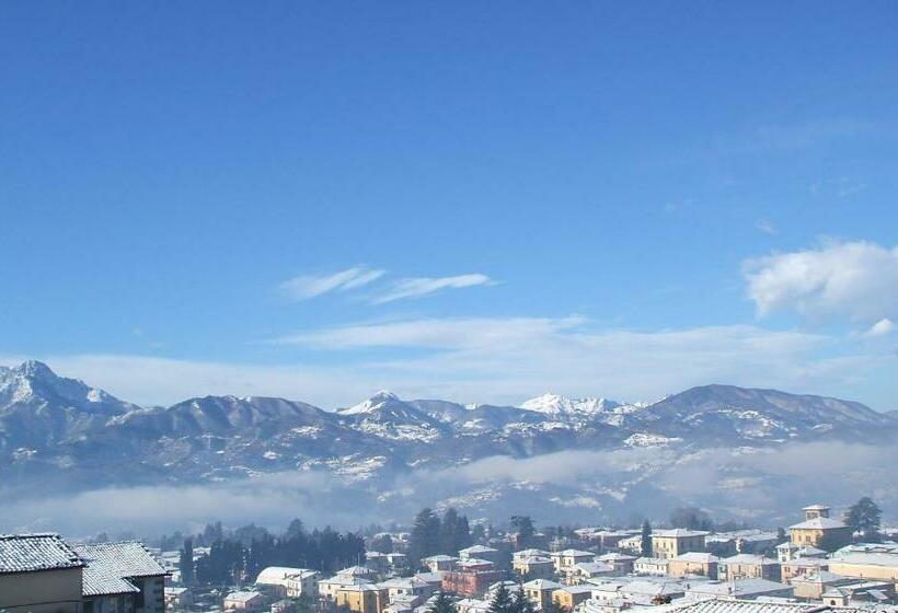 פנסיון Nel Cielo... Di Barga