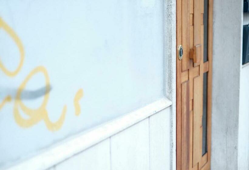 פנסיון Oasi 83