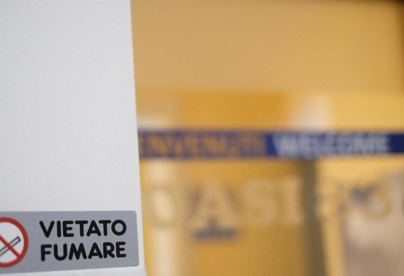 פנסיון Oasi 83