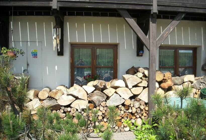 펜션 Penzion Bázum