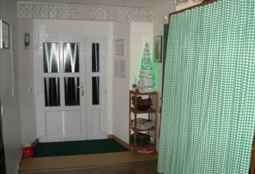 펜션 Penzion Bázum