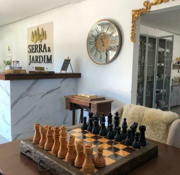 بنسيون Pousada Serra & Jardim