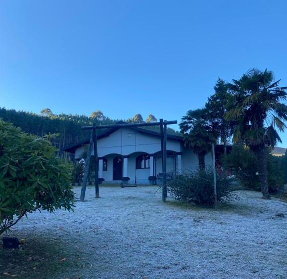 بنسيون Pousada Serra & Jardim