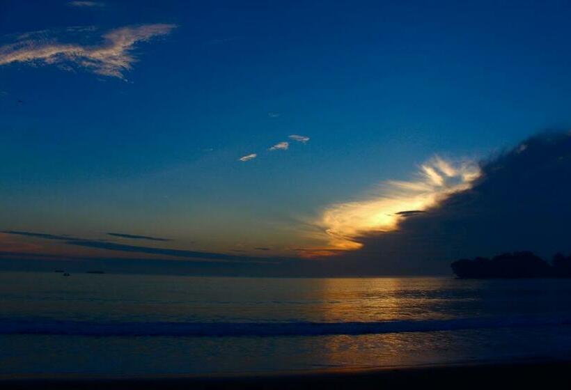 بنسيون Putra Sindang Asih