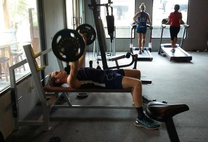 פנסיון Uma Caming Villas & Gym