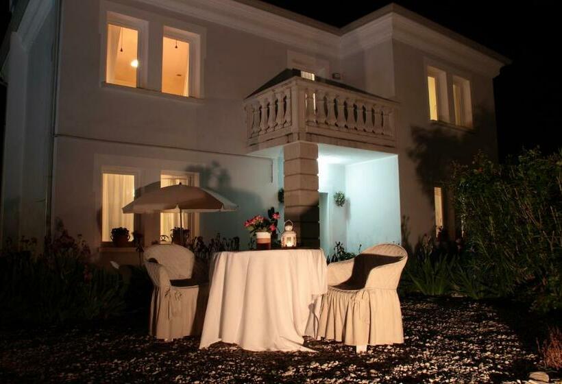 ペンション Una Stanza Nel Parco