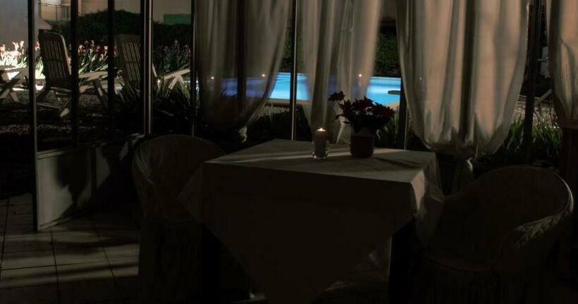 ペンション Una Stanza Nel Parco