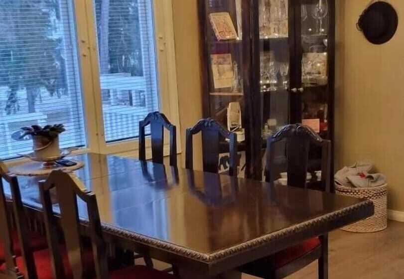 פנסיון Wanha Neuvola Guesthouse