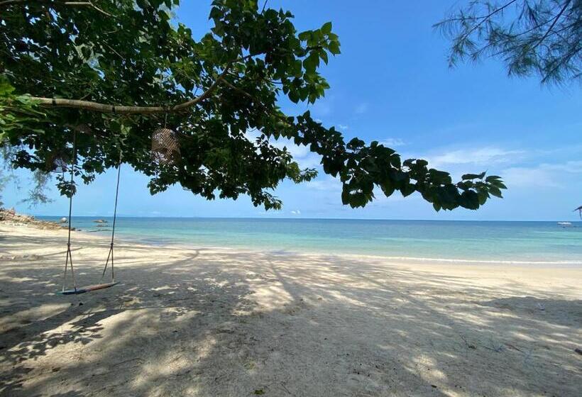 منتجع Secret Beach Bungalows