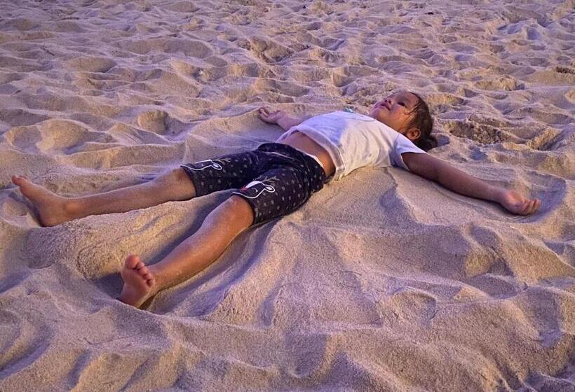 منتجع Secret Beach Bungalows